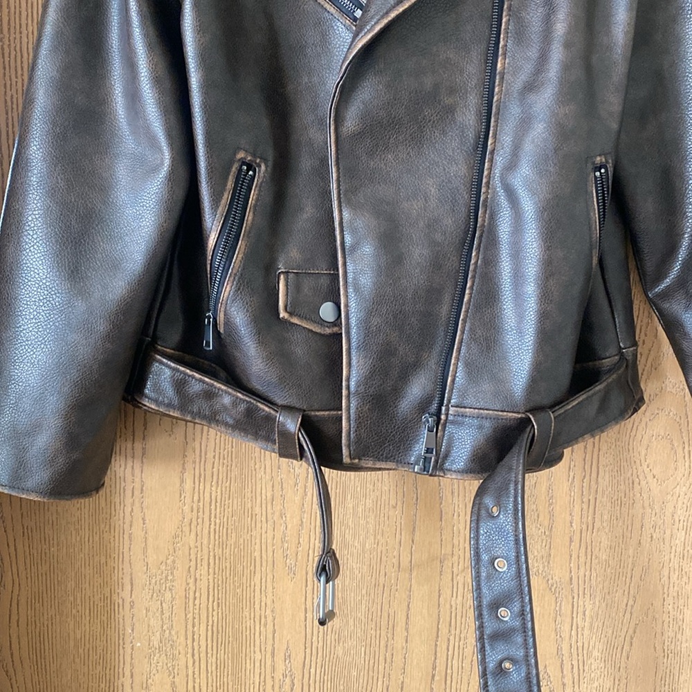 ASOS oversized washed faux leather biker jacket - Picture 3 of 4